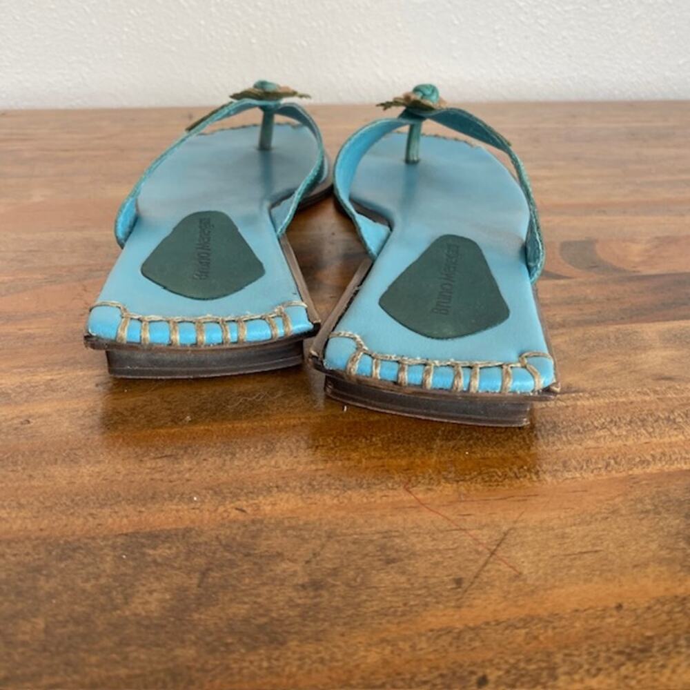 Bruno Menegatti Teal Leather Flip Flop Sandals - Size 8 - Picture 5 of 6